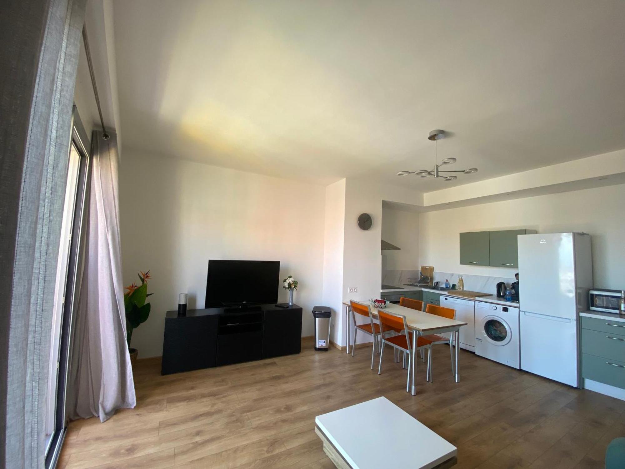 T2 La Singuliere Lägenhet Sète Exteriör bild